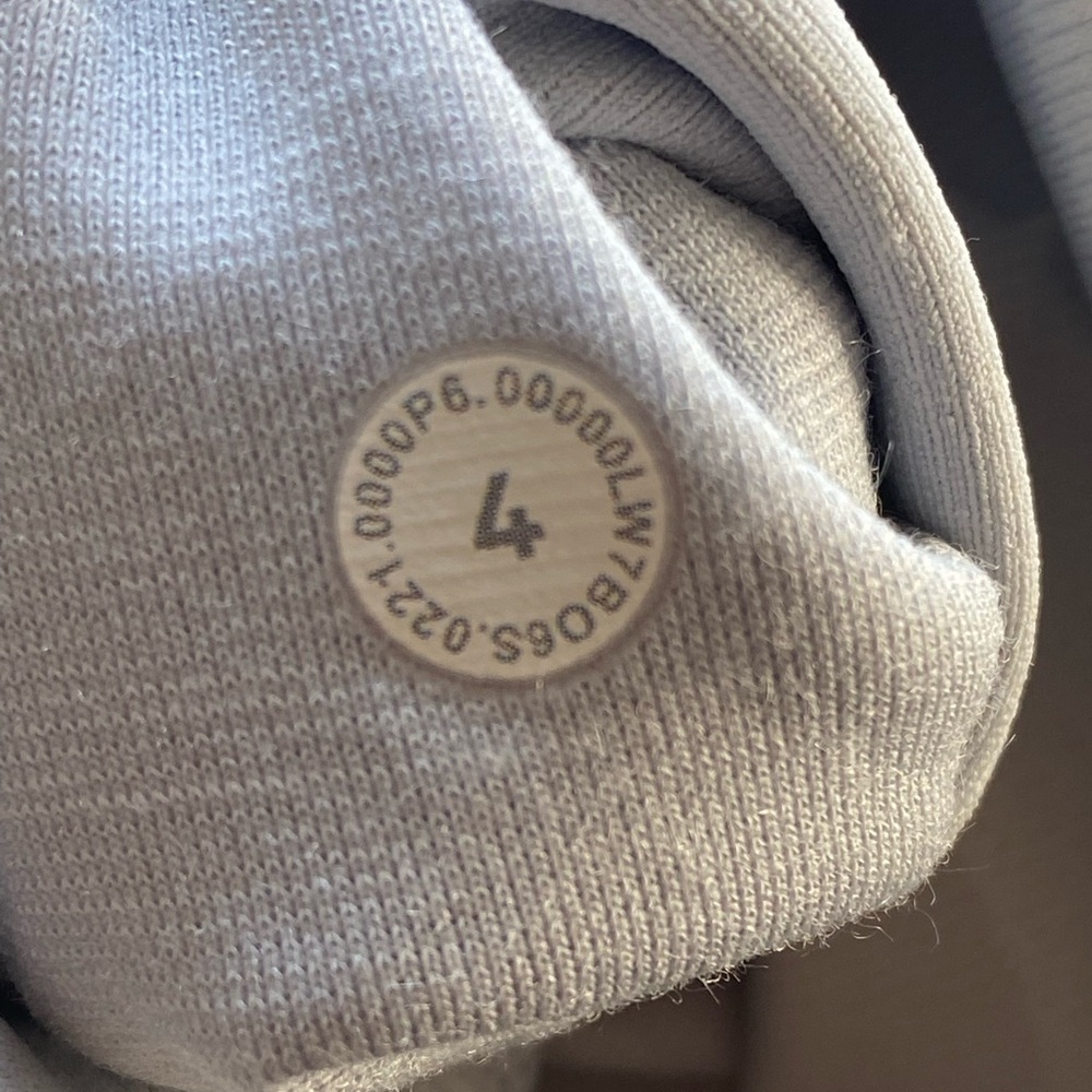 Lululemon Wunder Under Ribbed Biker Shorts  ~ Size 4 - Picture 6 of 9